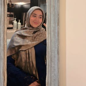 نازنين زهرا نفيسي راد