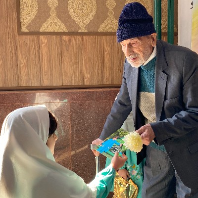 ویژه برنامه از ریشه تا غنچه 