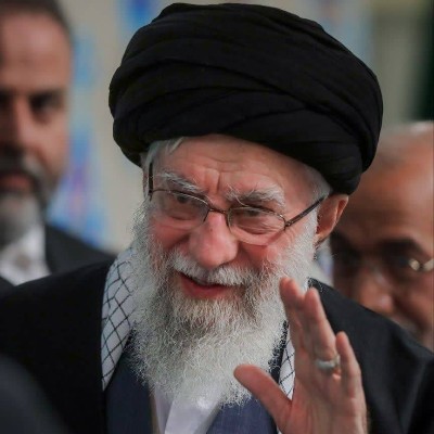 رهبر شهید آیت الله سید علی حسینی خامنه ای